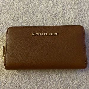 Michael Kors Wallet NWOT